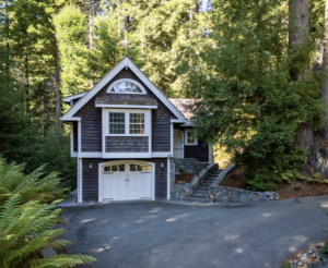 stay near redwood national park