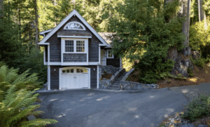 stay near redwood national park 